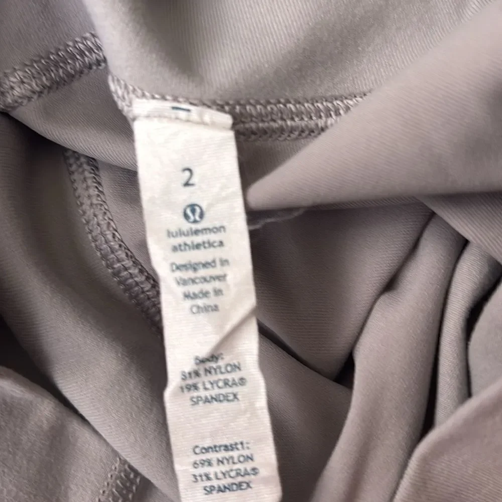 Lululemon Breathe Easy Leggings in Ambient Grey Size 2